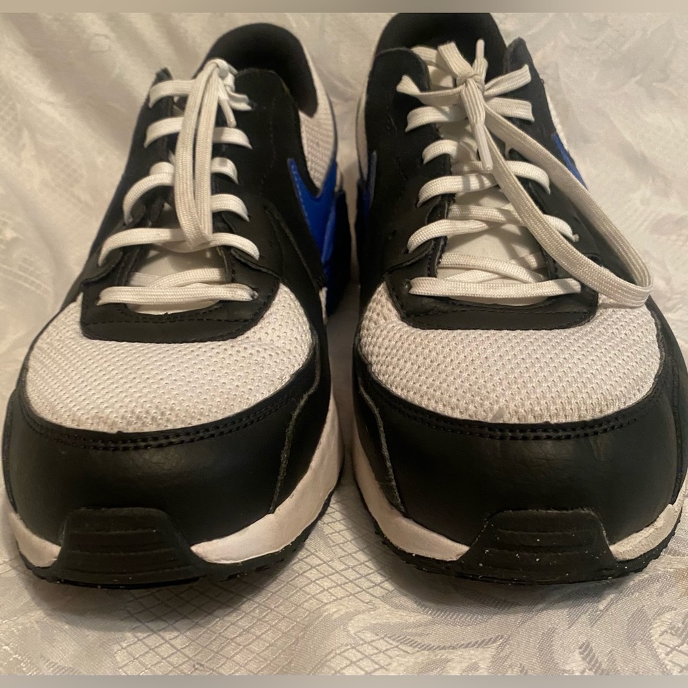Nike Air Max Sneakers in Black and Blue - Picture 5 of 10